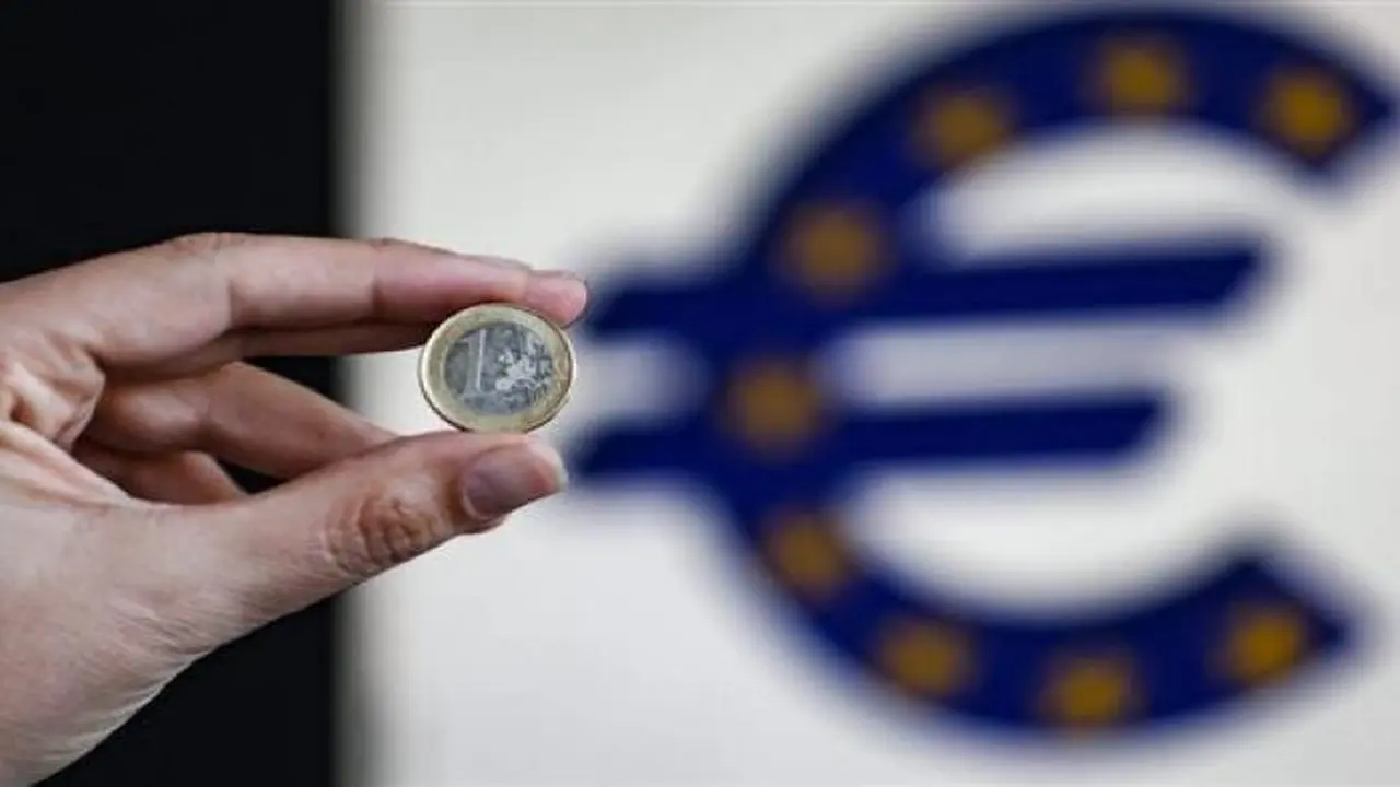 سعر اليورو يتغير مجددًا أمام الجنيه في البنوك المصرية